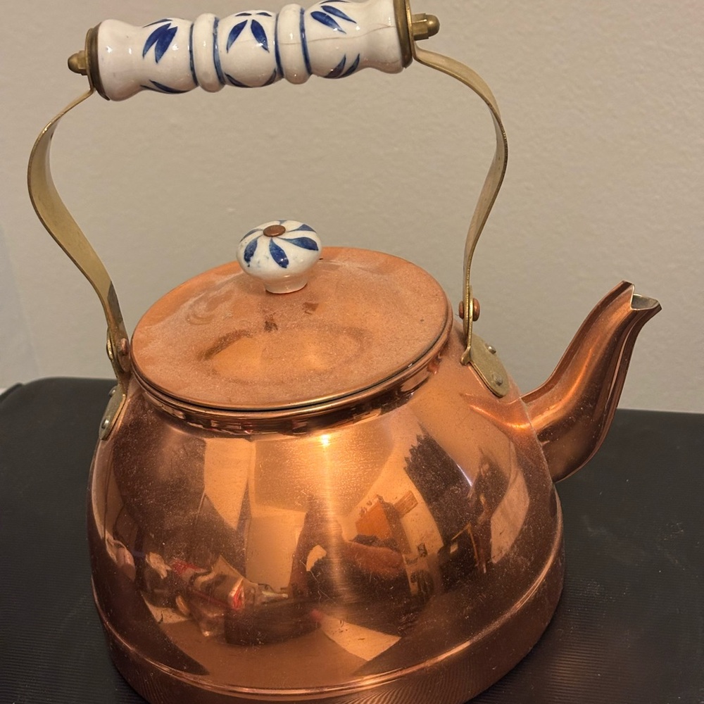 Brass/Copper Tea Kettle with Ceramic Handle